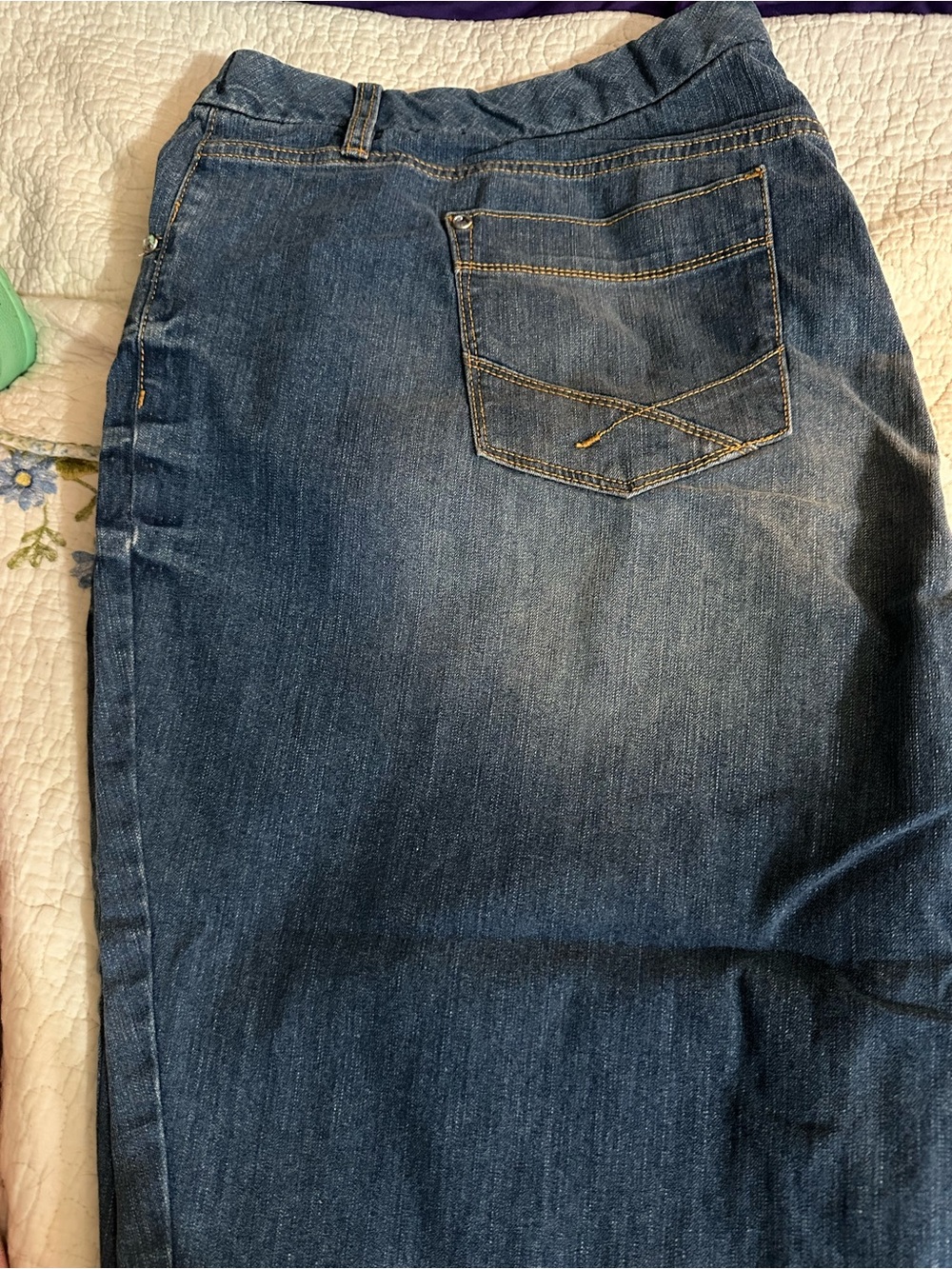 Apt. 9 Women's Dark Blue Flare Jeans